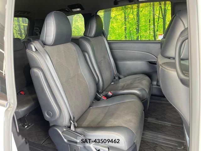 Toyota ESTIMA 2016-08 8814010-9