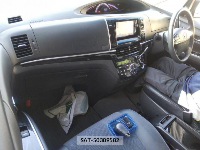 Toyota ESTIMA 2015 8814950-2
