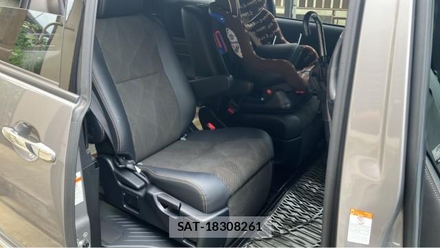Toyota ESTIMA 2018-10 8815512-6