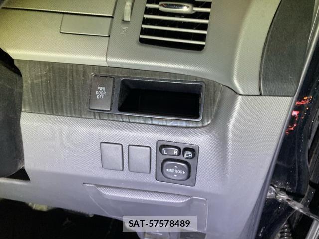 Toyota ESTIMA 2010-05 8816285-14