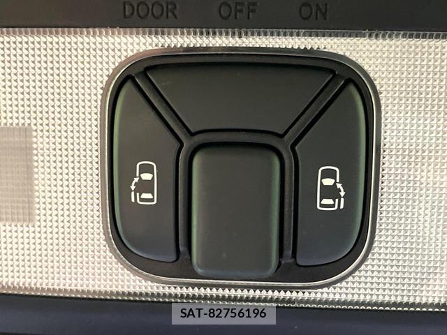 Toyota ESTIMA 2014-11 8816977-4