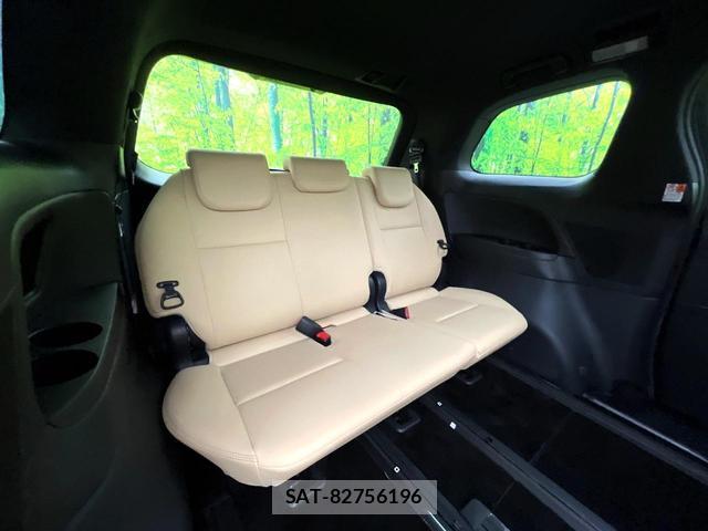 Toyota ESTIMA 2014-11 8816977-8