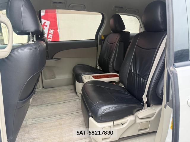 Toyota ESTIMA 2010-07 8817898-12