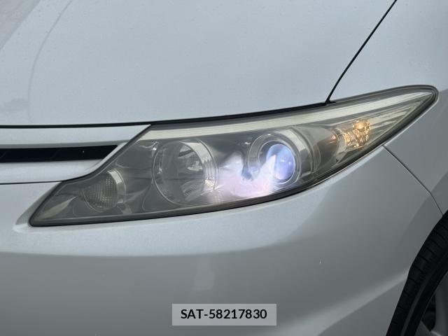 Toyota ESTIMA 2010-07 8817898-3