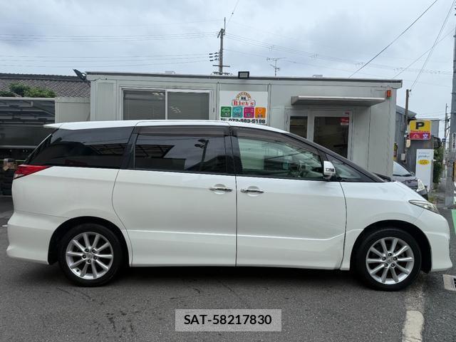 Toyota ESTIMA 2010-07 8817898-5
