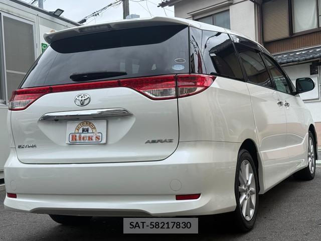 Toyota ESTIMA 2010-07 8817898-6