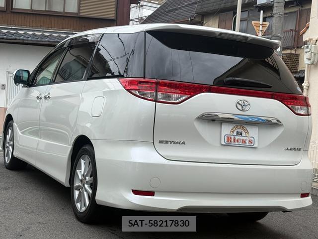 Toyota ESTIMA 2010-07 8817898-7