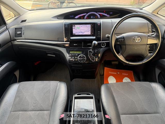 Toyota ESTIMA 2013-08 8817902-9