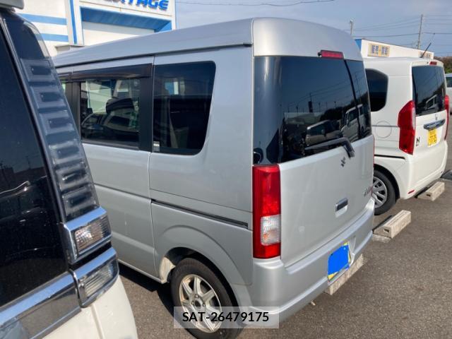 Suzuki EVERY WAGON 2011-08 8812345-2