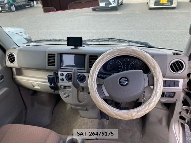 Suzuki EVERY WAGON 2011-08 8812345-6