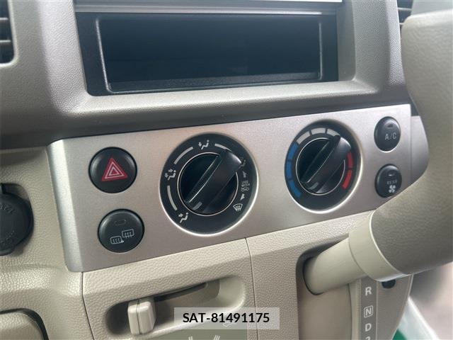 Suzuki EVERY WAGON 2013-12 8812835-19