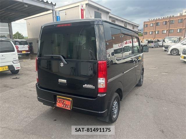 Suzuki EVERY WAGON 2013-12 8812835-7