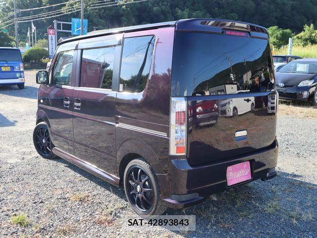 Suzuki EVERY WAGON 2012-08 8812975-2