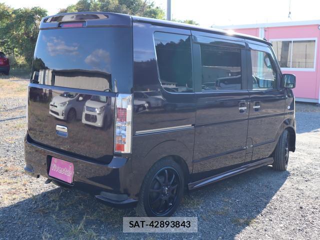 Suzuki EVERY WAGON 2012-08 8812975-3