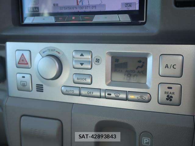 Suzuki EVERY WAGON 2012-08 8812975-8