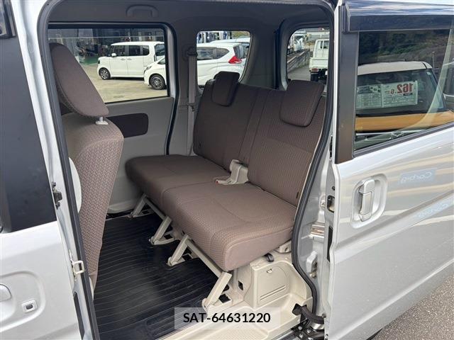 Suzuki EVERY WAGON 2021-08 8817204-14