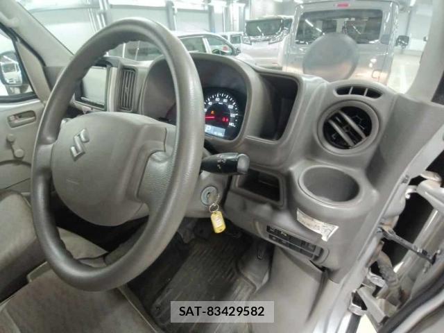 Suzuki EVERY 2022-08 8813039-2
