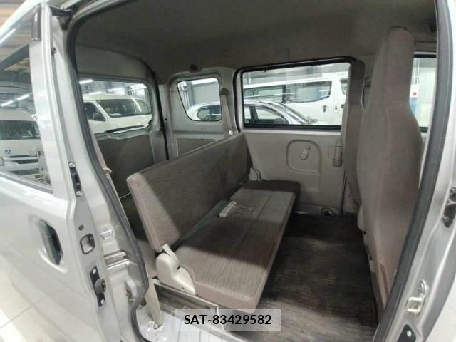 Suzuki EVERY 2022-08 8813039-4