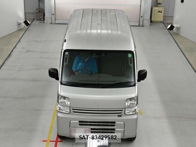 Suzuki EVERY 2022-08 8813039-7