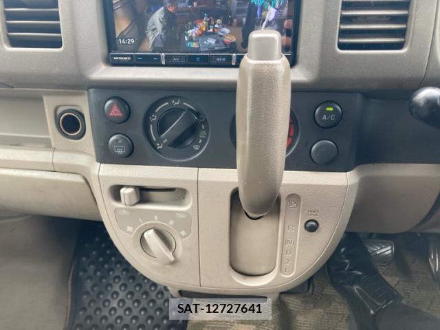 Suzuki EVERY 2006-09 8813349-17
