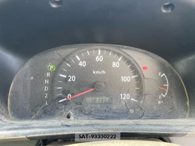 Suzuki EVERY 2010-06 8813356-15