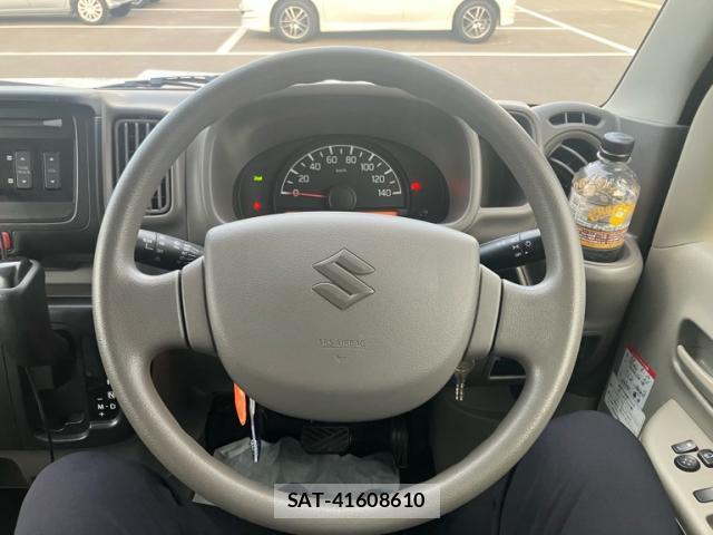 Suzuki EVERY 2017-01 8813508-16