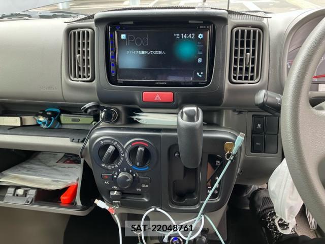 Suzuki EVERY 2020-03 8813607-18