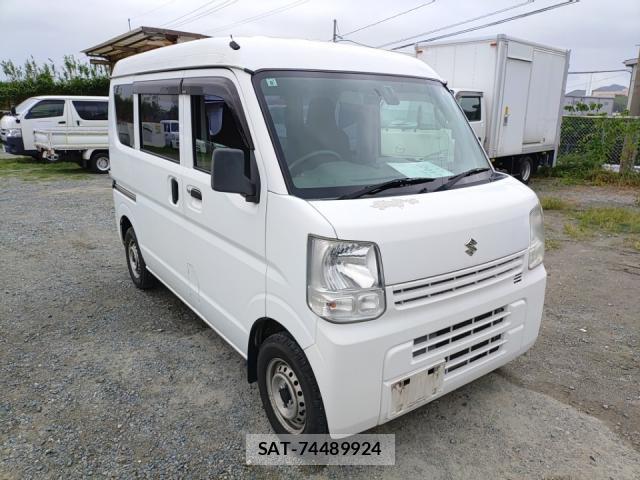 Suzuki EVERY 2016-08 8813794-1