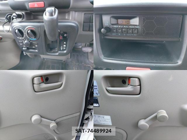 Suzuki EVERY 2016-08 8813794-8