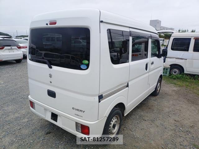 Suzuki EVERY 2020-09 8813817-2