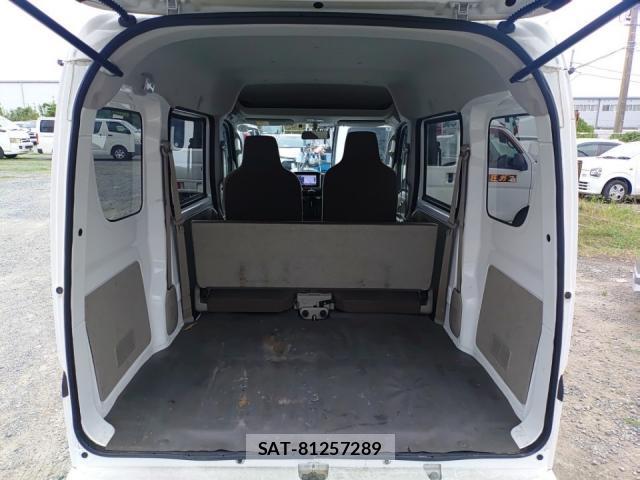 Suzuki EVERY 2020-09 8813817-5