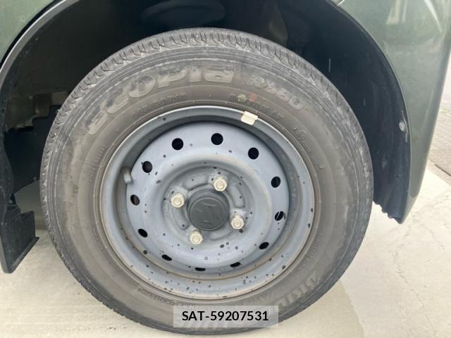 Suzuki EVERY 2022-04 8814437-4