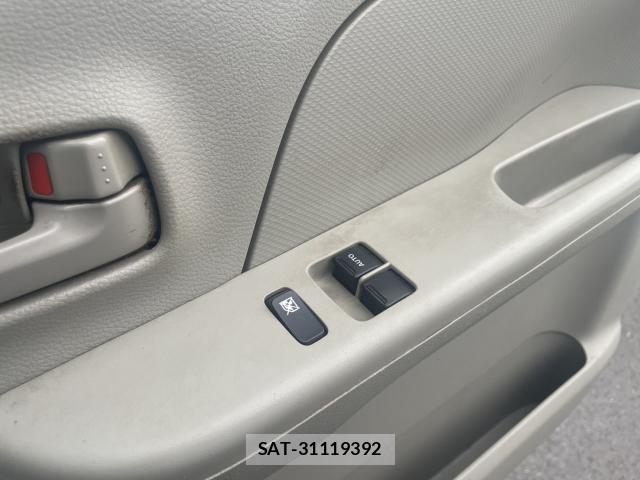 Suzuki EVERY 2015-08 8814568-15