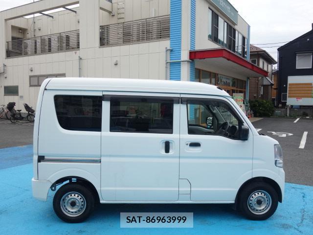 Suzuki EVERY 2022-07 8815293-15