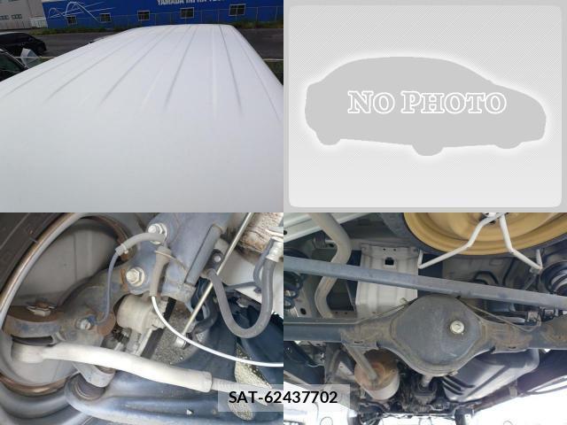 Suzuki EVERY 2016-09 8815363-6