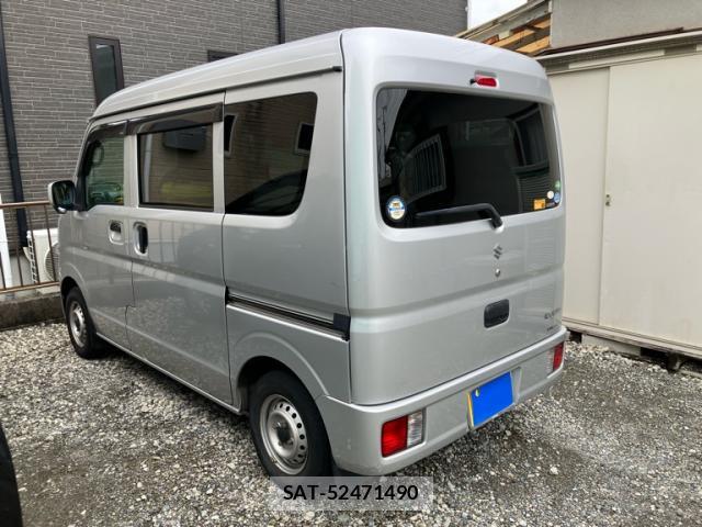 Suzuki EVERY 2017-01 8815865-12