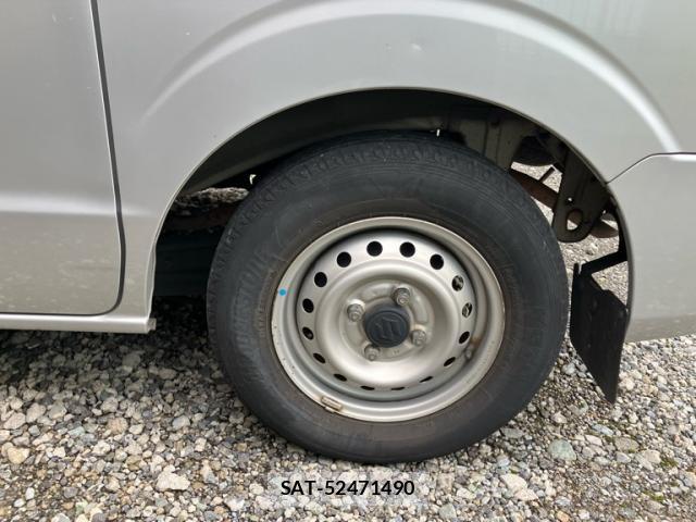 Suzuki EVERY 2017-01 8815865-5