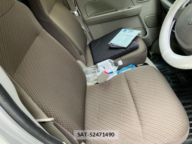 Suzuki EVERY 2017-01 8815865-8