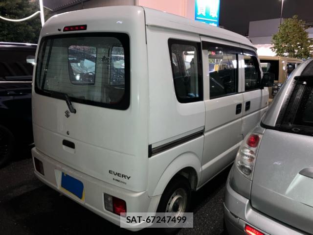 Suzuki EVERY 2006-04 8816271-1