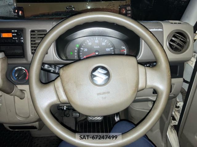 Suzuki EVERY 2006-04 8816271-8
