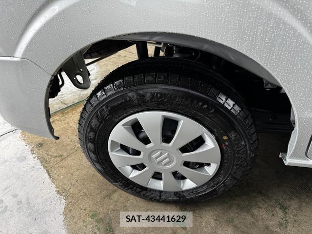 Suzuki EVERY 2026-08 8817410-16