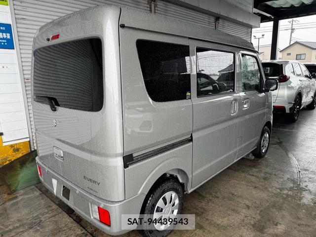 Suzuki EVERY 2026-08 8817411-16
