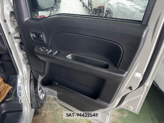 Suzuki EVERY 2026-08 8817411-17