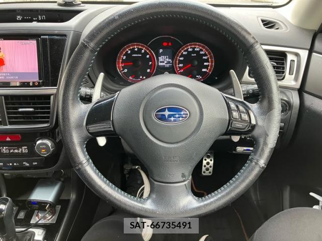 Subaru EXIGA CROSSOVER 2016-10 8813243-19