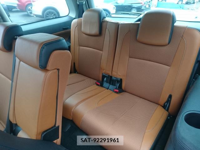 Subaru EXIGA 2017-03 8812386-6