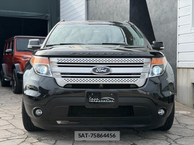 Ford EXPLORER 2014-07 8812343-1
