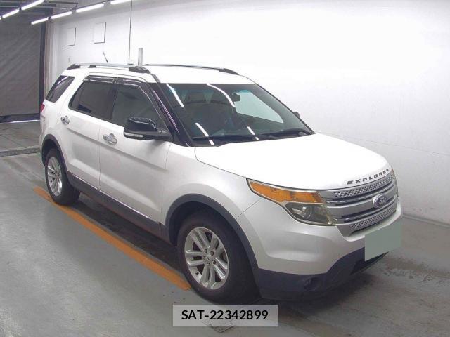 Ford EXPLORER 2014-07 8815379-4
