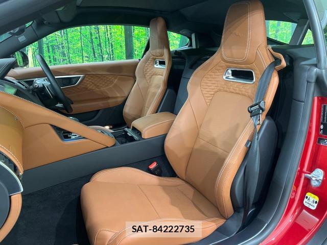 Jaguar F-TYPE 2023-08 8813218-12