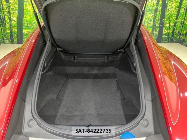 Jaguar F-TYPE 2023-08 8813218-13
