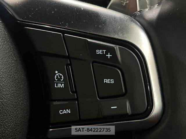 Jaguar F-TYPE 2023-08 8813218-8